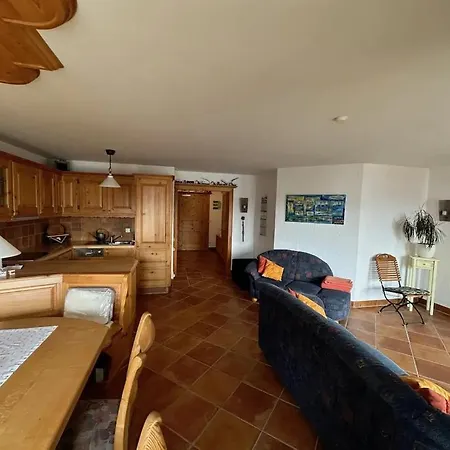Garni Matte Apartment *